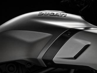 43 DUCATI DIAVEL 1260 S UC68929 High